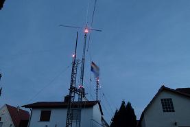 EmComm Center HF/VHF/UHF/SHF-Antennas at Night