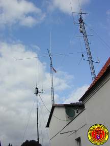 HF/VHF/UHF-Antennas on Portable 6m Geroh Tower 